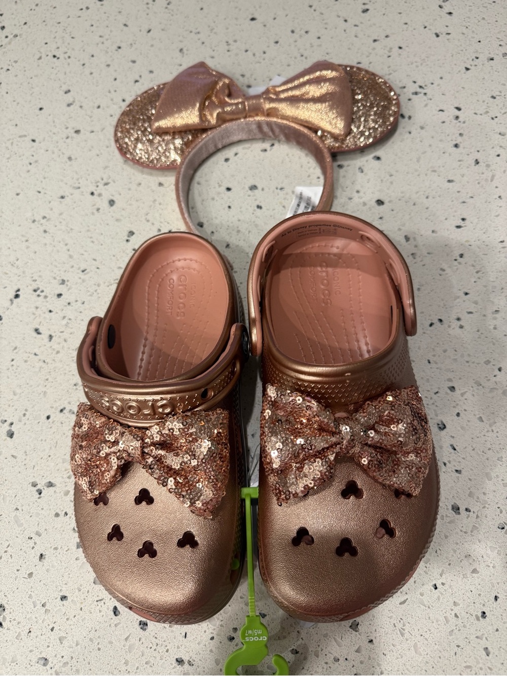 New Sz 7 CROCS Rose Gold Glitter Bow Clogs for Women, matching ears